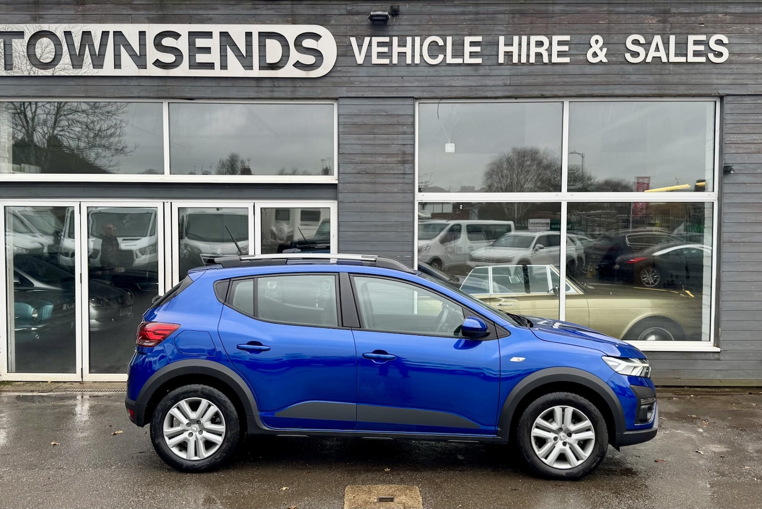 Used Dacia Sandero Stepway 2022 for sale - 76920126: Photo 2