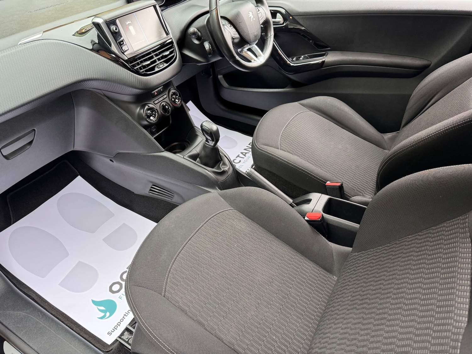 Used Peugeot 208 2017 for sale - 77617880: Photo 8