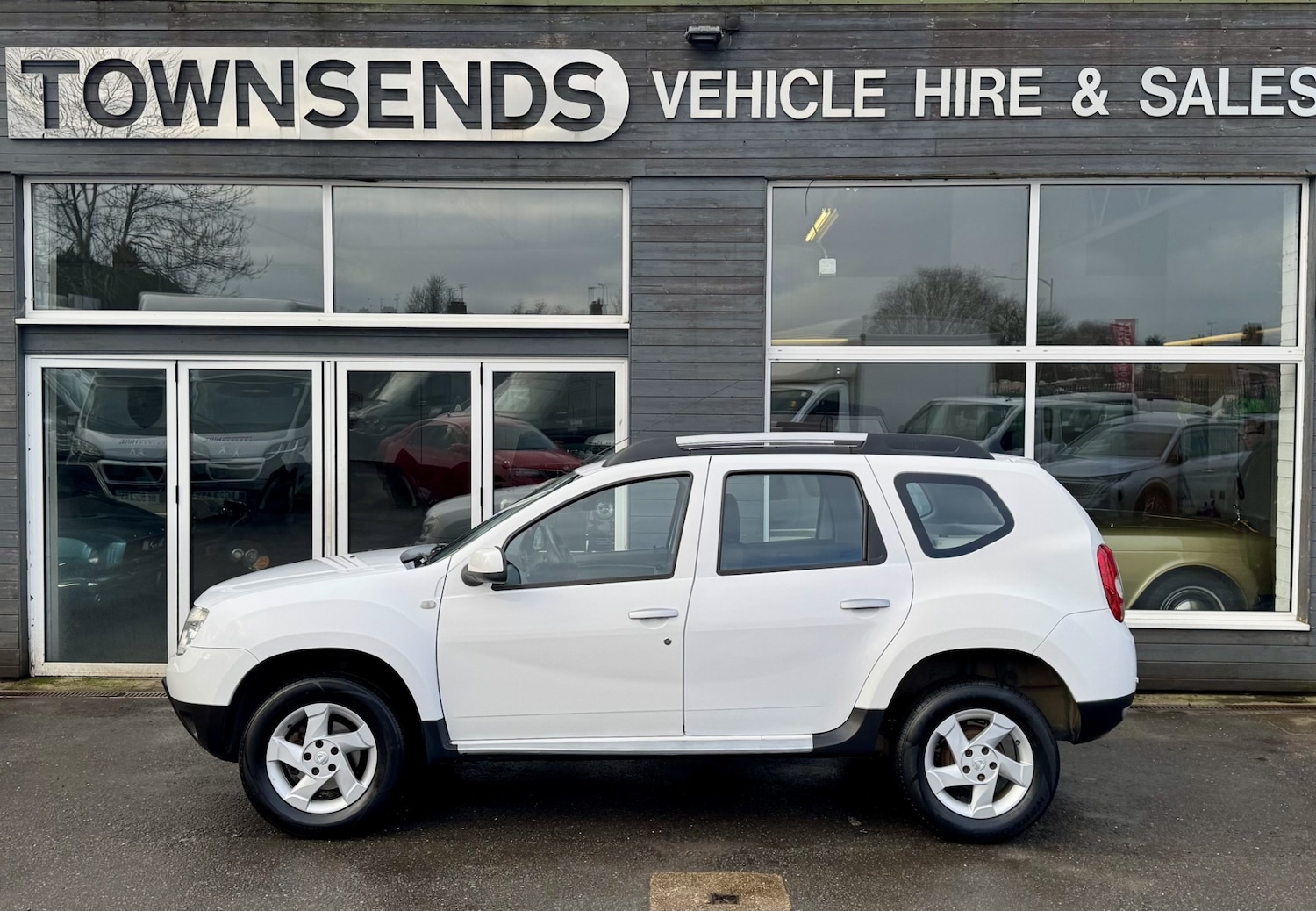 Used Dacia Duster 2021 for sale - 77086267: Photo 3