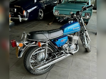 Used Suzuki GT250 2021 for sale - bike-71707434: Photo
