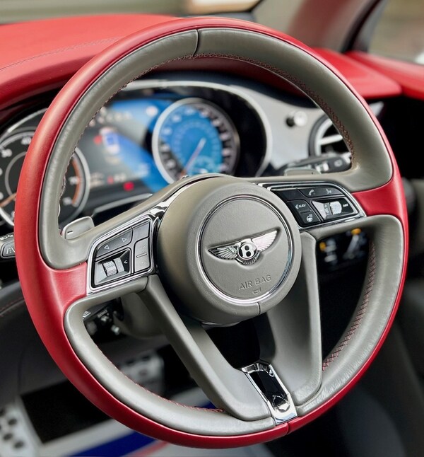 Used Bentley Bentayga 2016 for sale - 71685525: Photo 12
