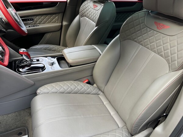 Used Bentley Bentayga 2016 for sale - 71685525: Photo 15