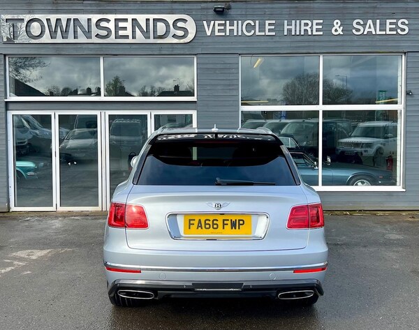 Used Bentley Bentayga 2016 for sale - 71685525: Photo 5