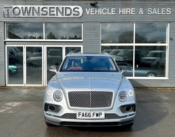 Used Bentley Bentayga 2016 for sale - 71685525: Photo 6