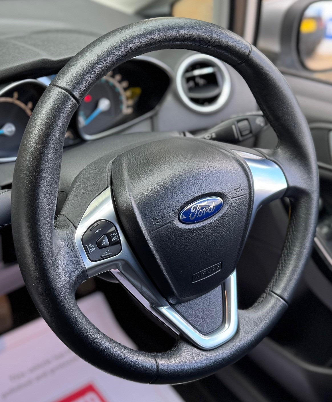 Used Ford Fiesta 2015 for sale - 78070621: Photo 11