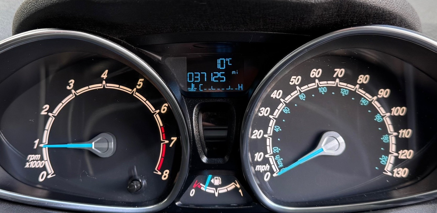 Used Ford Fiesta 2015 for sale - 78070621: Photo 12