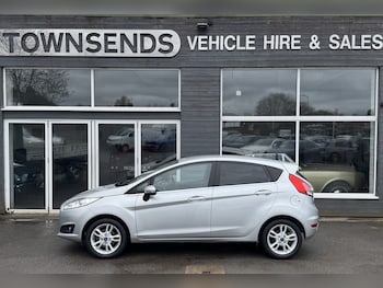 Used Ford Fiesta 2015 for sale - 78070621: Photo