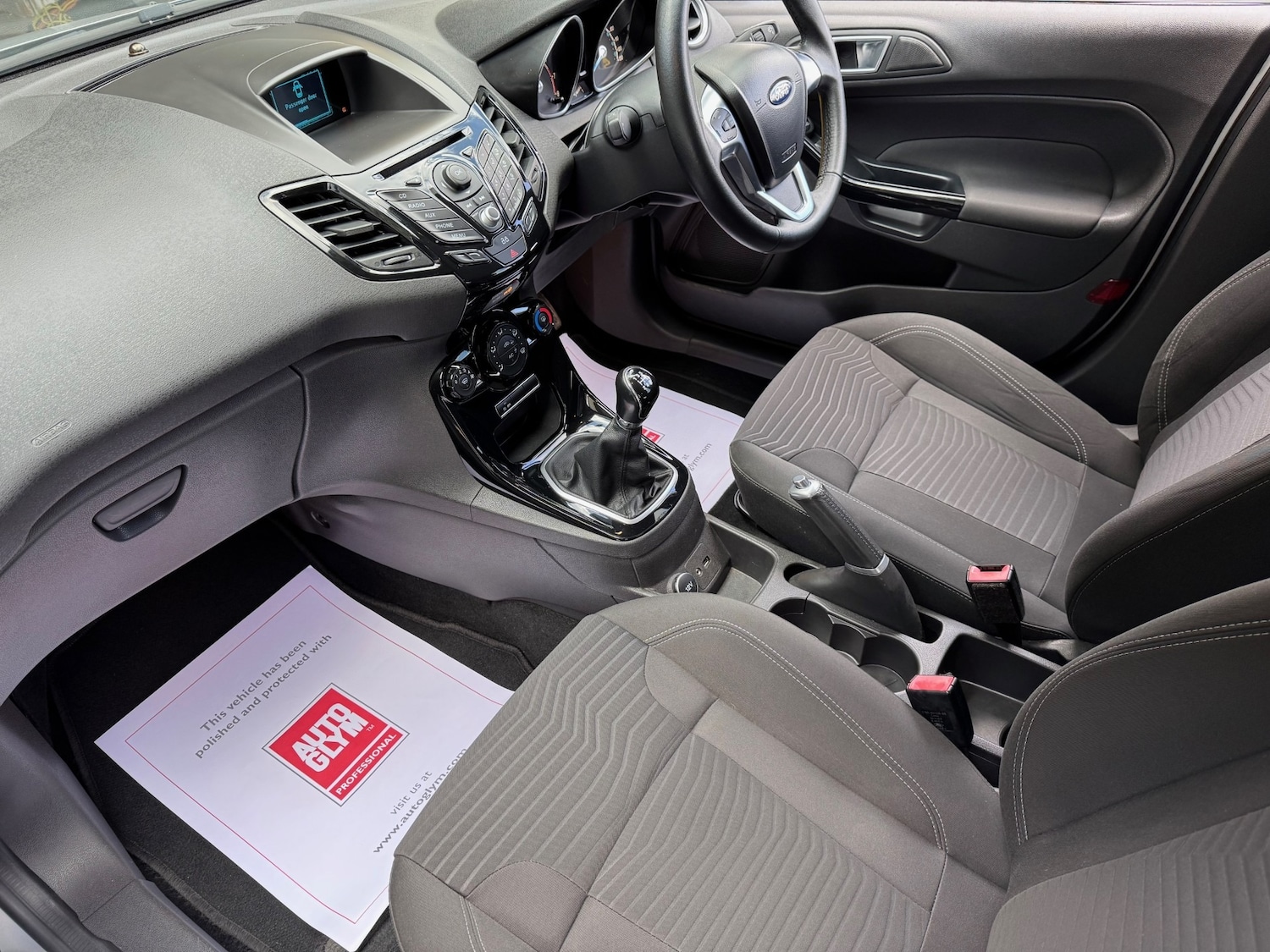 Used Ford Fiesta 2015 for sale - 78070621: Photo 8