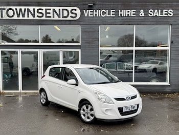 Used Hyundai i20 2012 for sale - 76542541: Photo