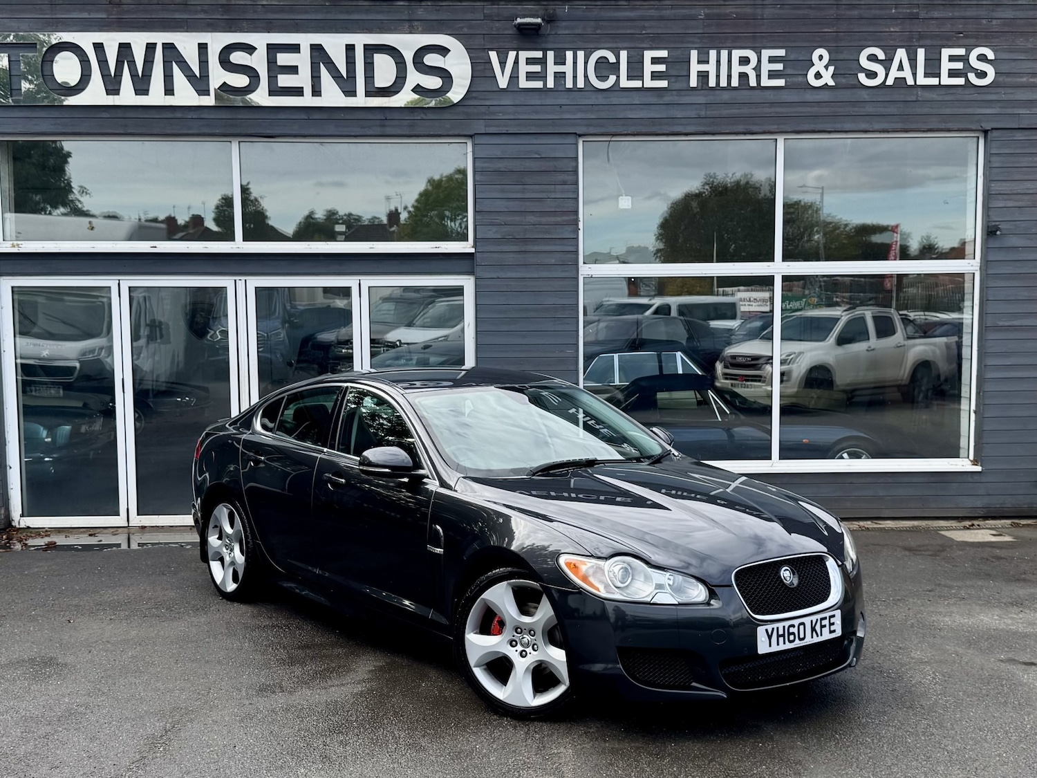 Used Jaguar XF 2010 for sale - 76102592: Photo 1