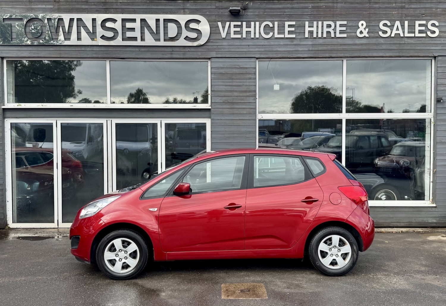 Used Kia Venga 2013 for sale - 76880537: Photo 3