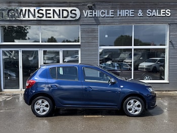 Used Dacia Sandero 2015 for sale - 78849521: Photo