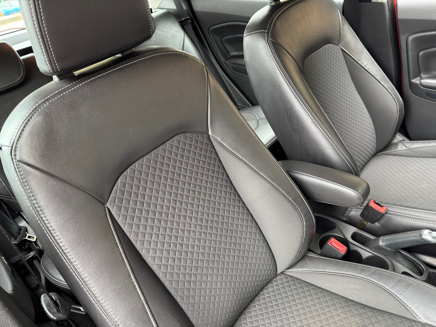 Used Ford Ecosport 2015 for sale - 78107721: Photo 13