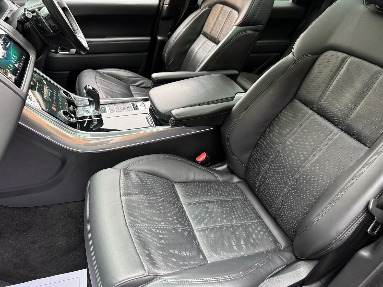 Used Land Rover Range Rover Sport 2019 for sale - 76982950: Photo 15