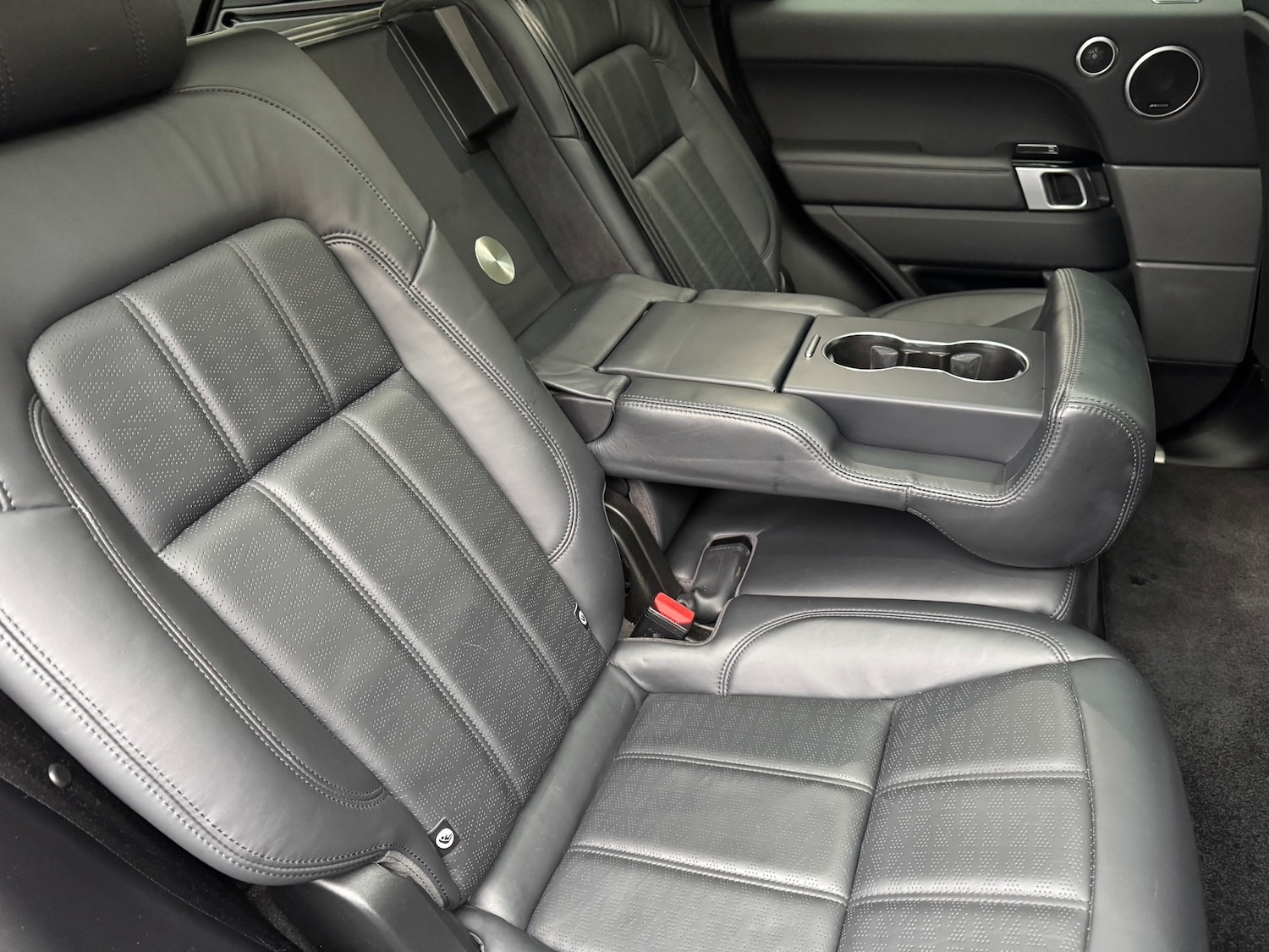 Used Land Rover Range Rover Sport 2019 for sale - 76982950: Photo 16