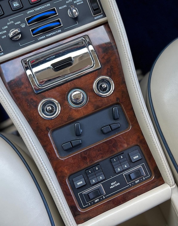 Used Bentley Mulsanne 1990 for sale - 68652896: Photo 12