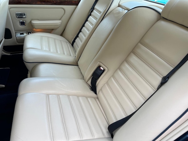 Used Bentley Mulsanne 1990 for sale - 68652896: Photo 17