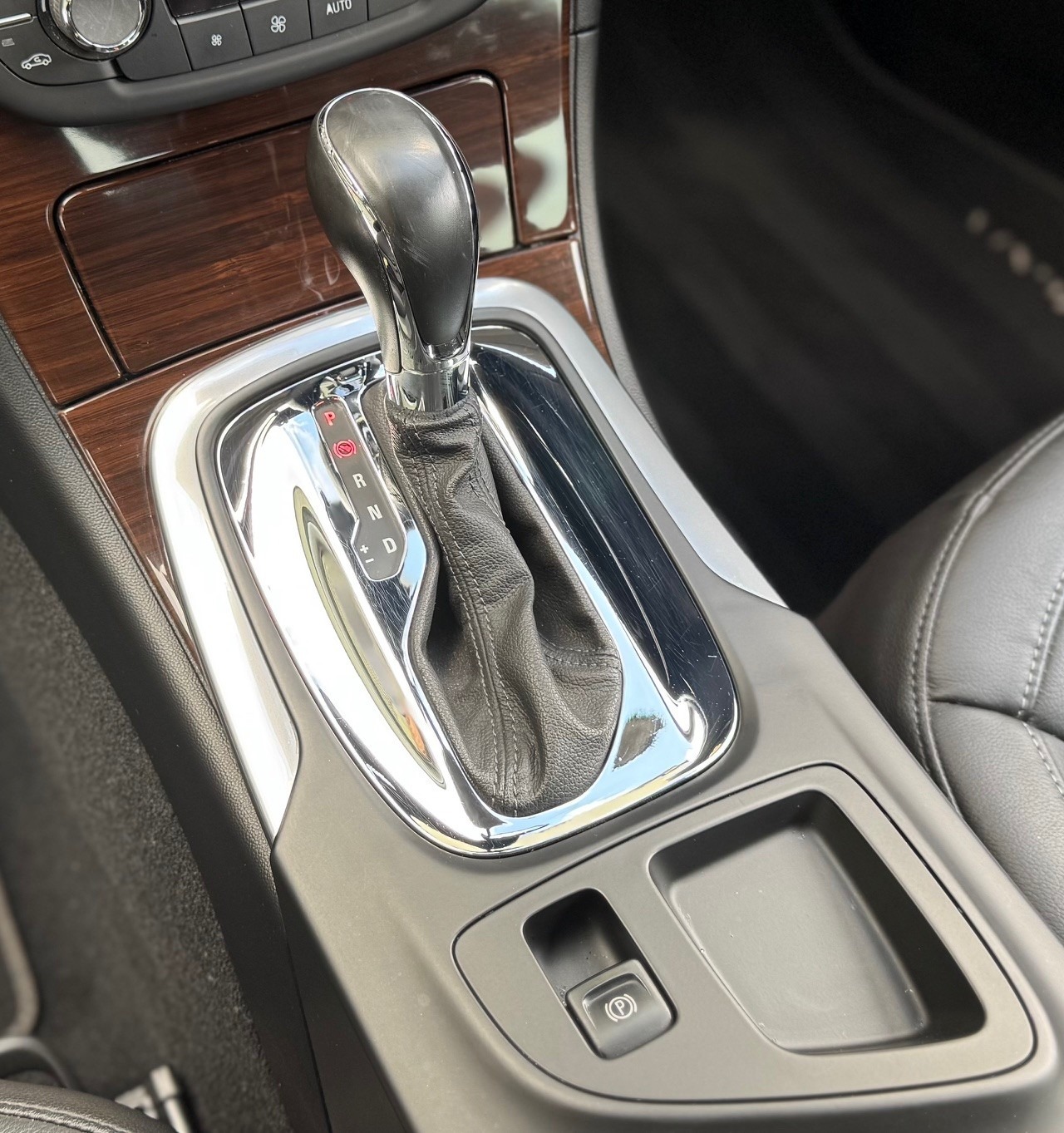 Used Vauxhall Insignia 2010 for sale - 78077445: Photo 11