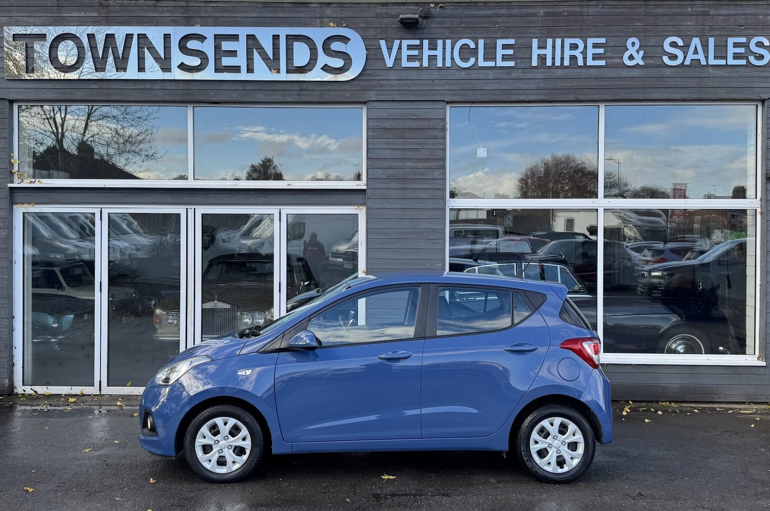 Used Hyundai i10 2016 for sale - 76467954: Photo 3