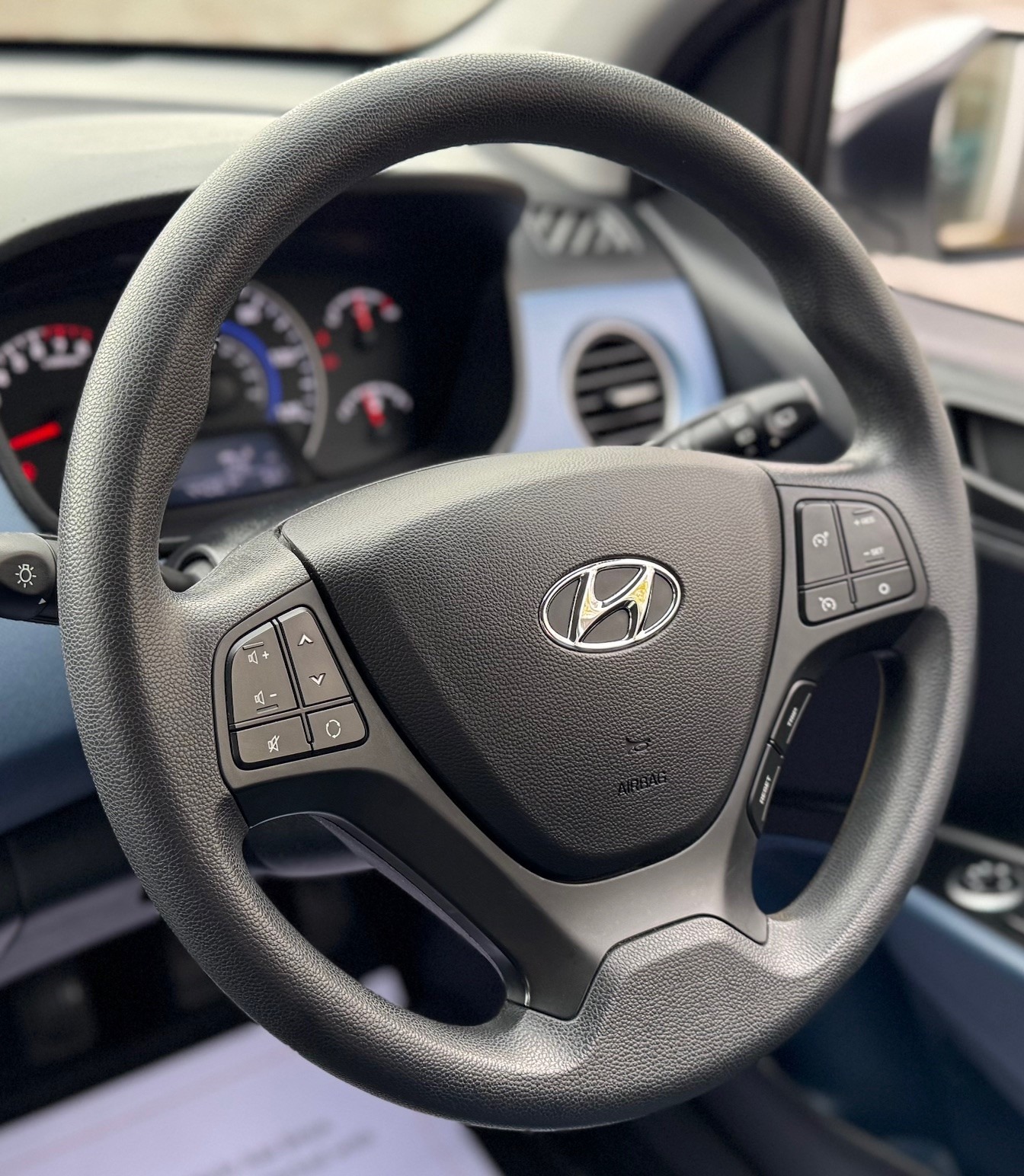 Used Hyundai i10 2015 for sale - 76505025: Photo 12