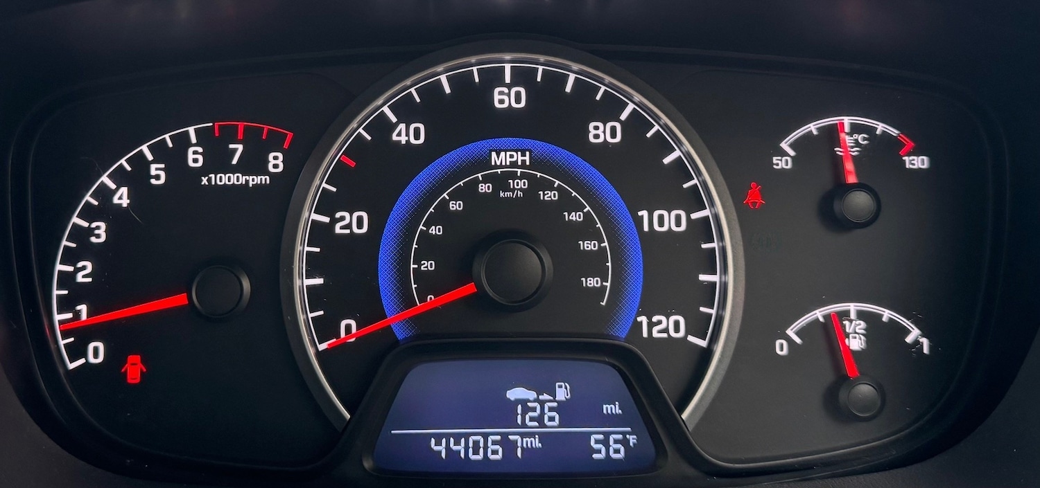 Used Hyundai i10 2015 for sale - 76505025: Photo 13