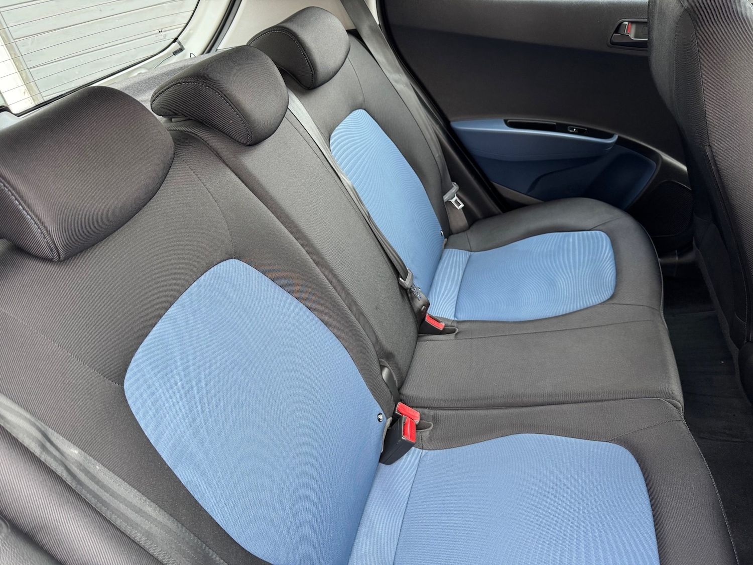 Used Hyundai i10 2015 for sale - 76505025: Photo 16