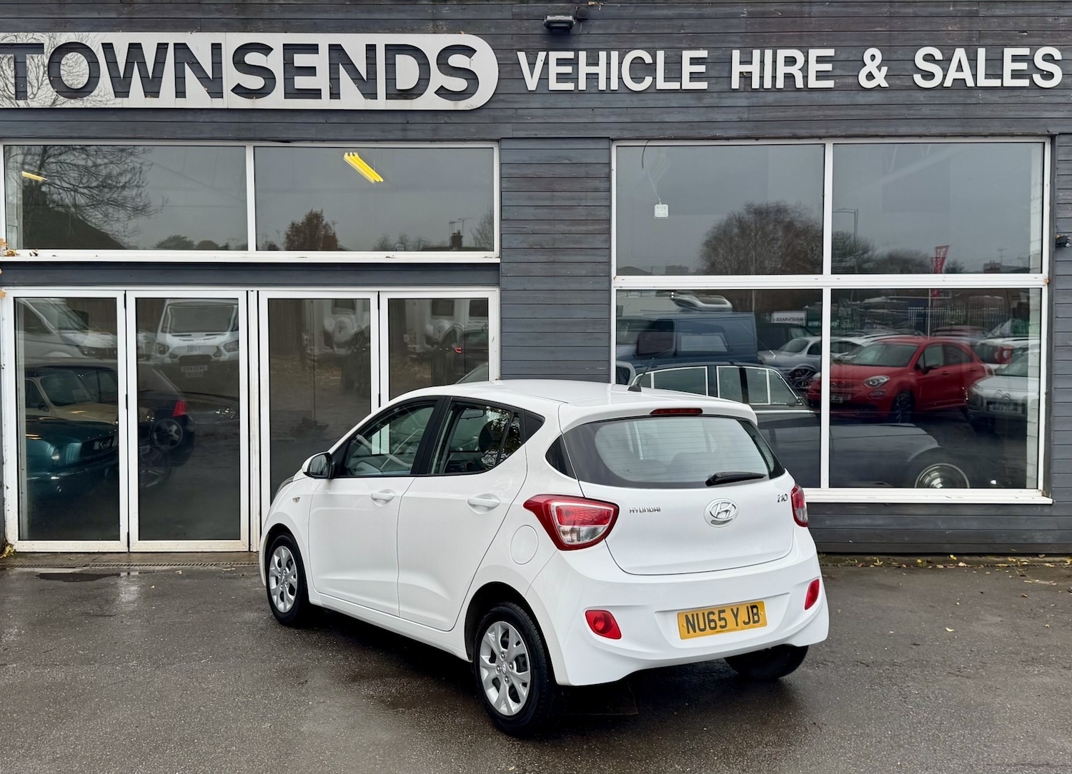 Used Hyundai i10 2015 for sale - 76505025: Photo 4