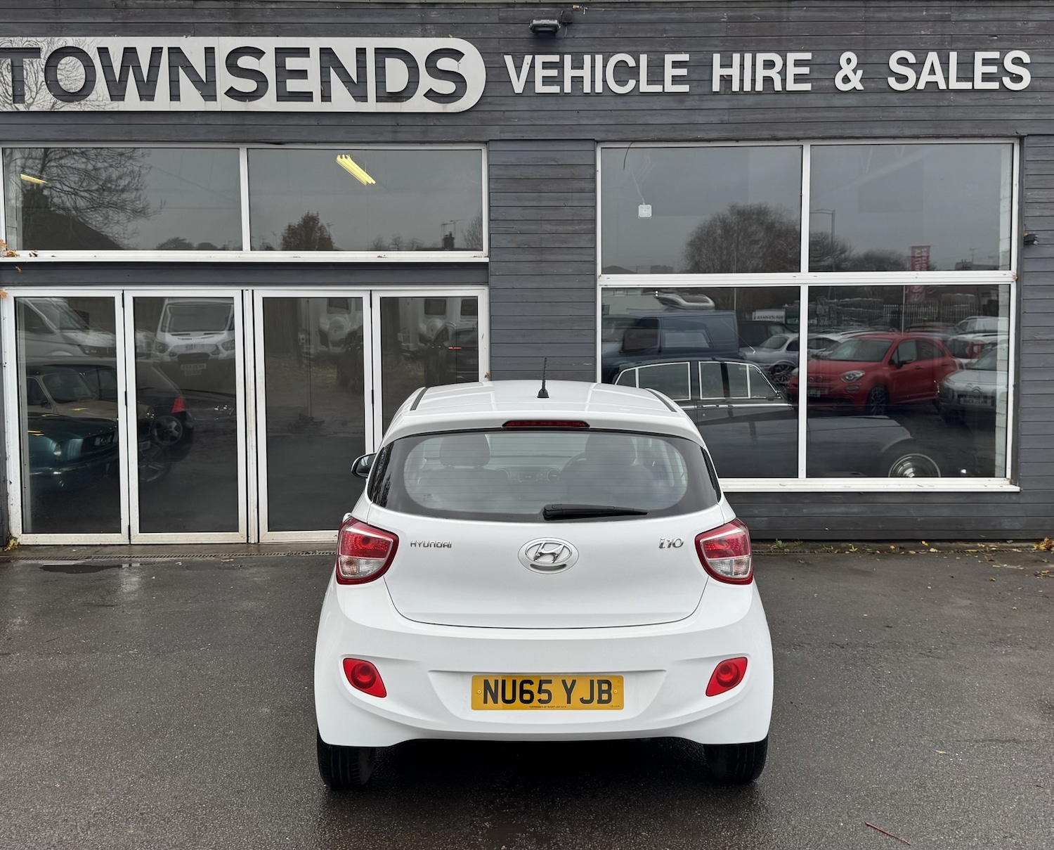 Used Hyundai i10 2015 for sale - 76505025: Photo 5