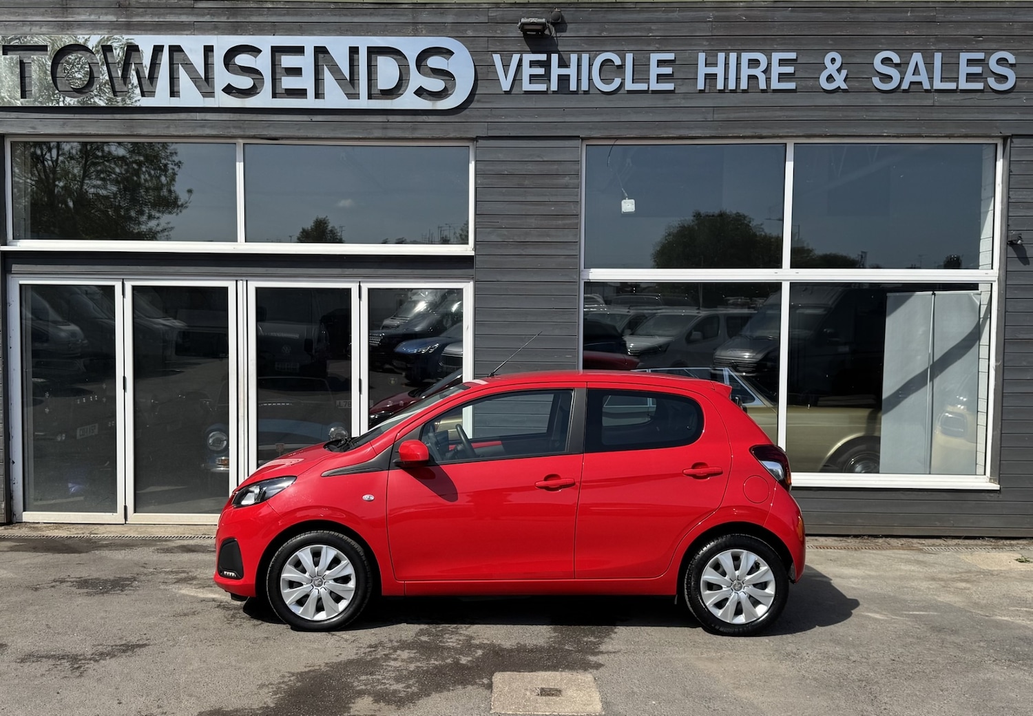 Used Peugeot 108 2022 for sale - 76564895: Photo 3