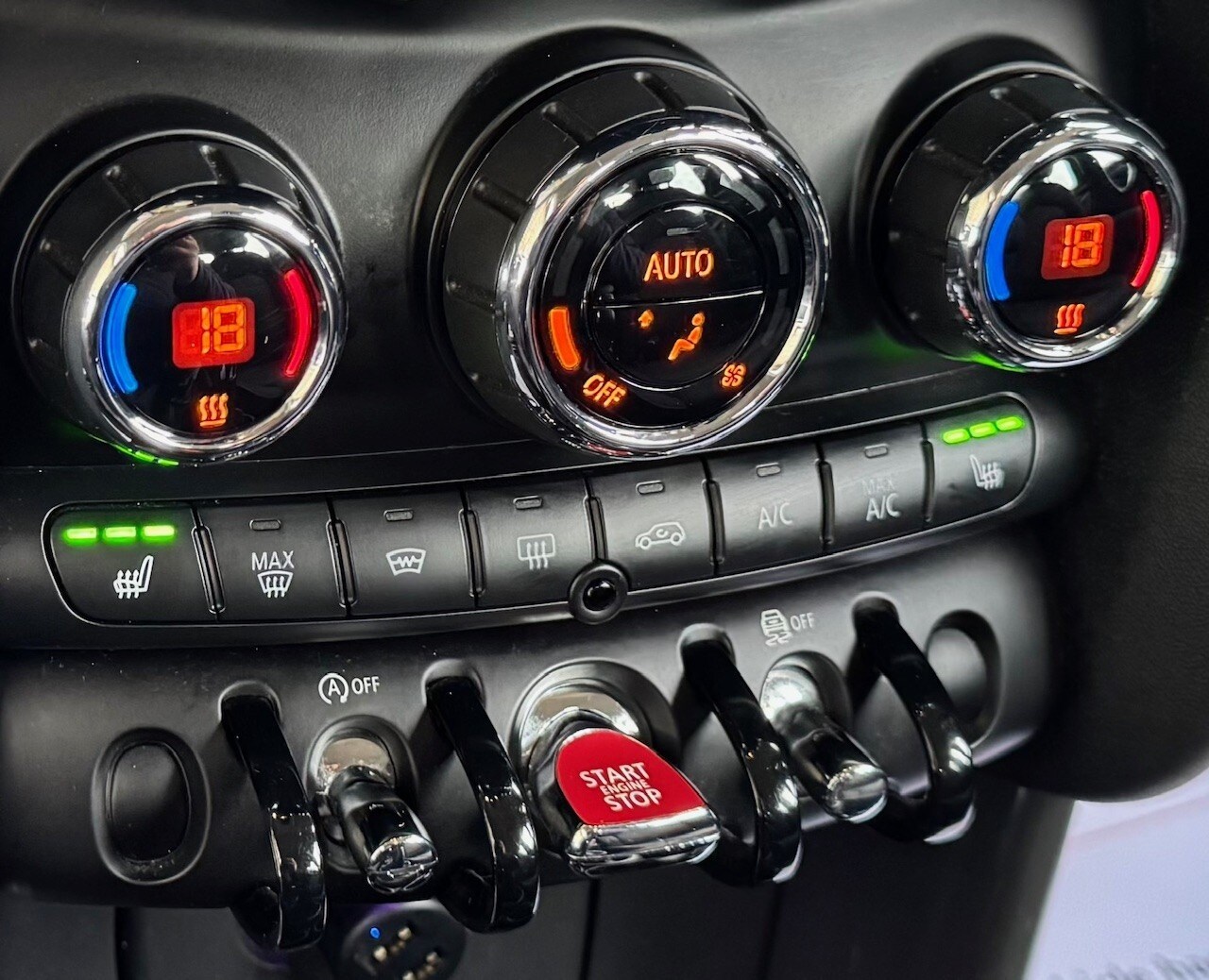 Used MINI Hatch 2019 for sale - 77915800: Photo 12