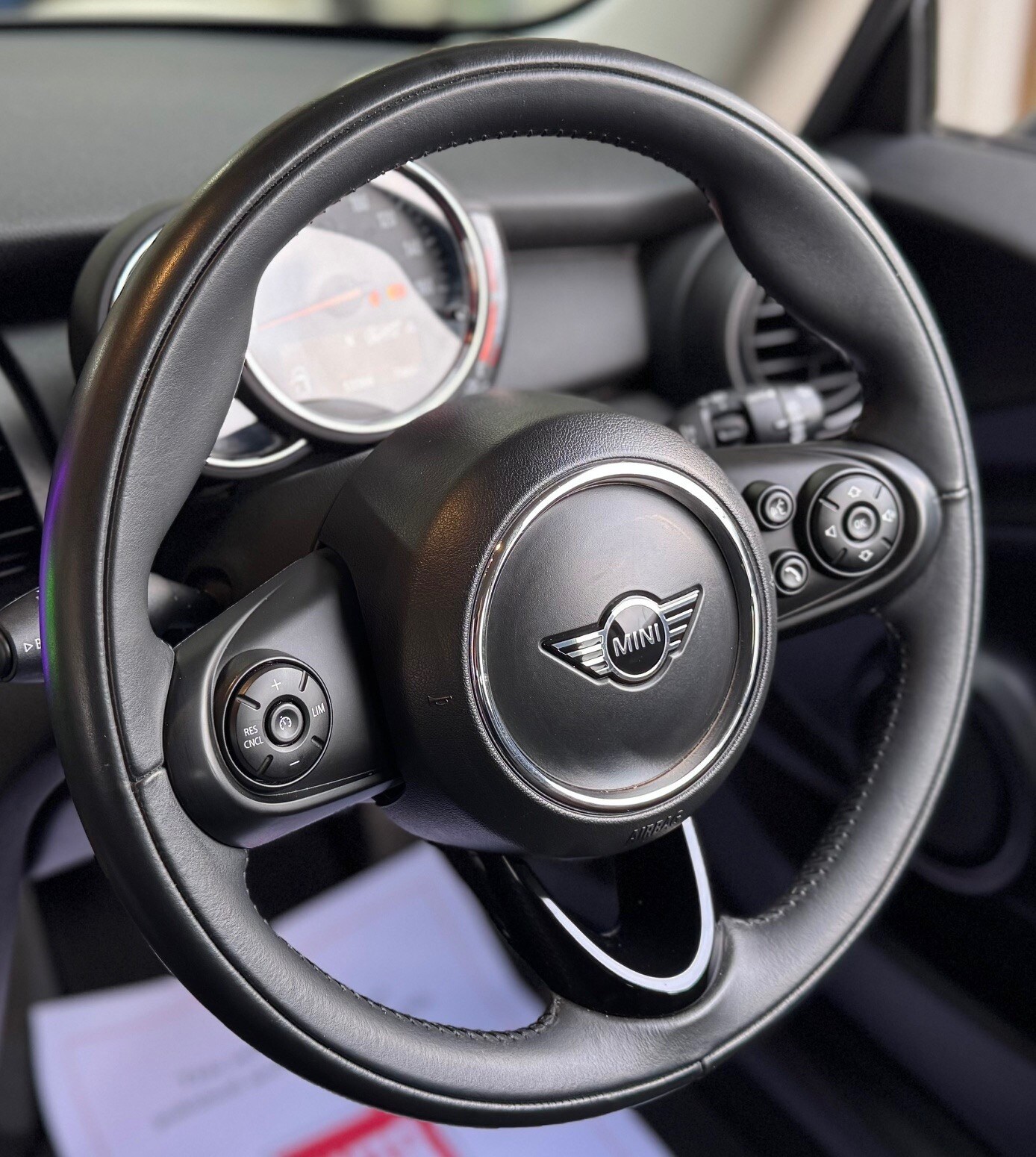 Used MINI Hatch 2019 for sale - 77915800: Photo 13