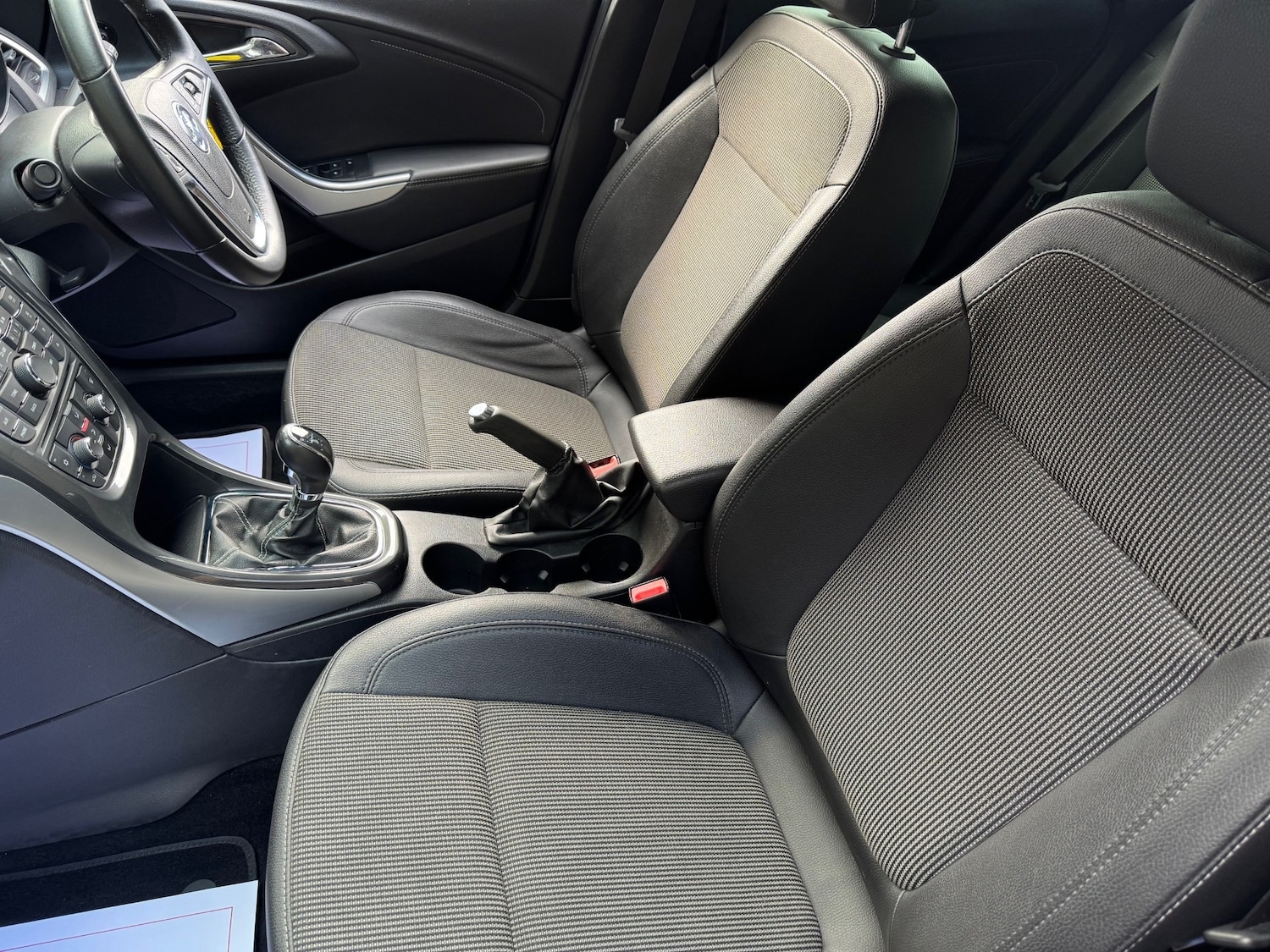 Used Vauxhall Astra 2012 for sale - 76383177: Photo 15