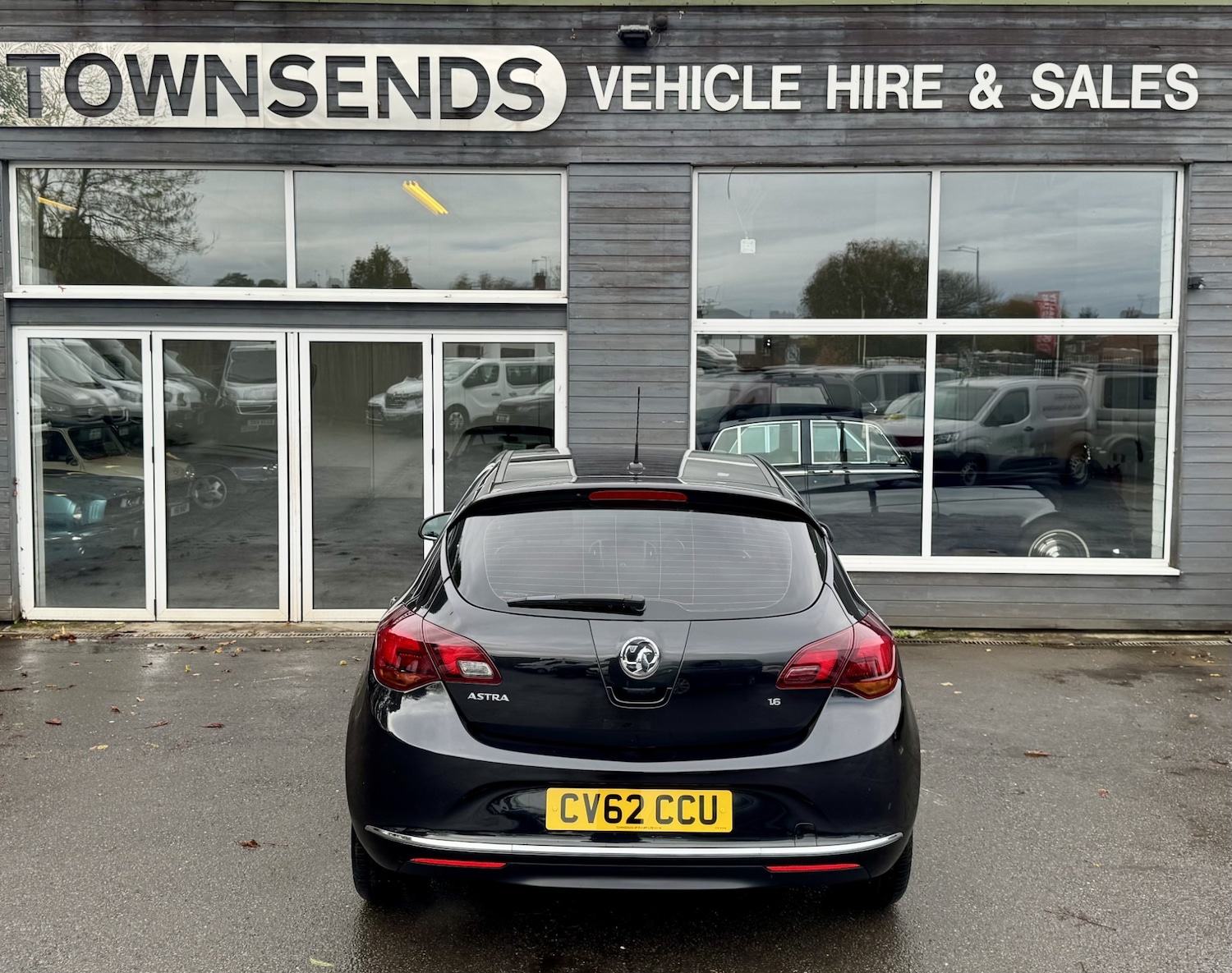 Used Vauxhall Astra 2012 for sale - 76383177: Photo 5