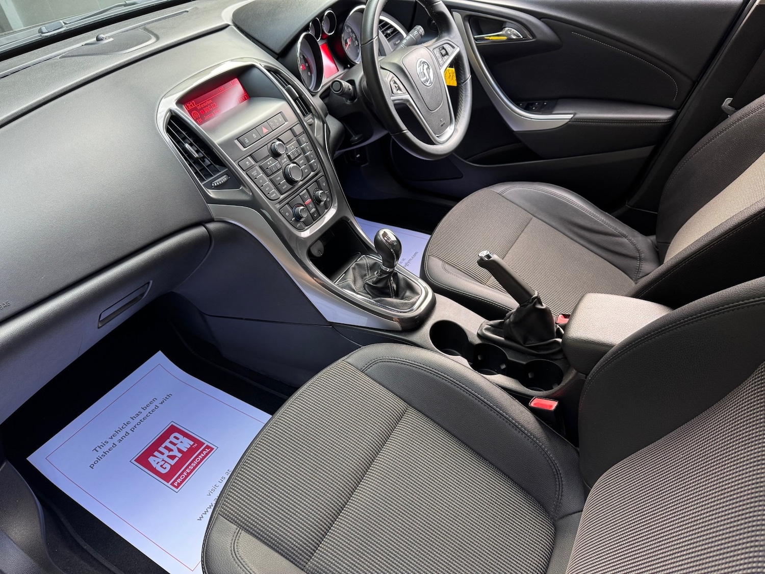 Used Vauxhall Astra 2012 for sale - 76383177: Photo 9