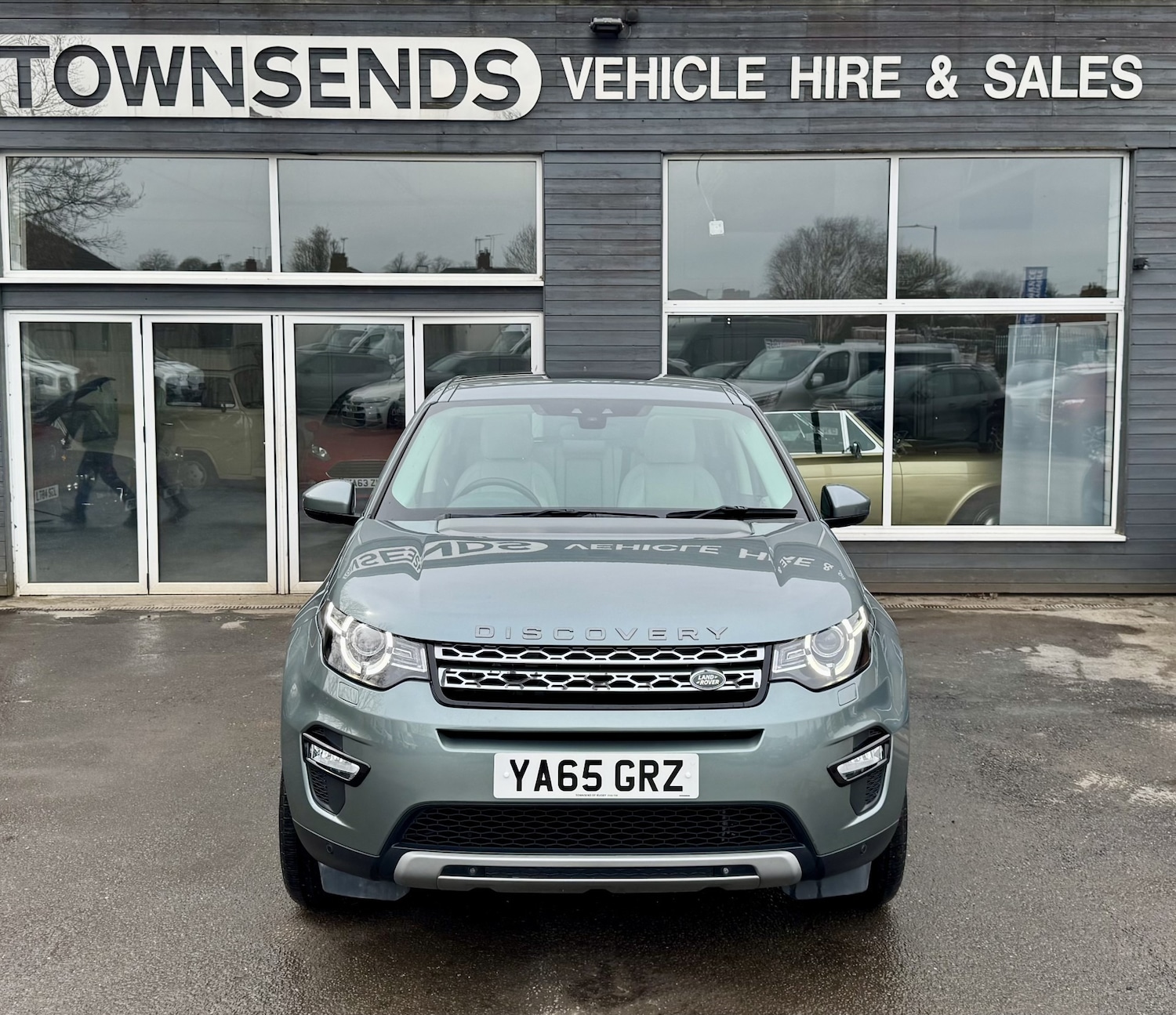 Used Land Rover Discovery Sport 2015 for sale - 76613583: Photo 6