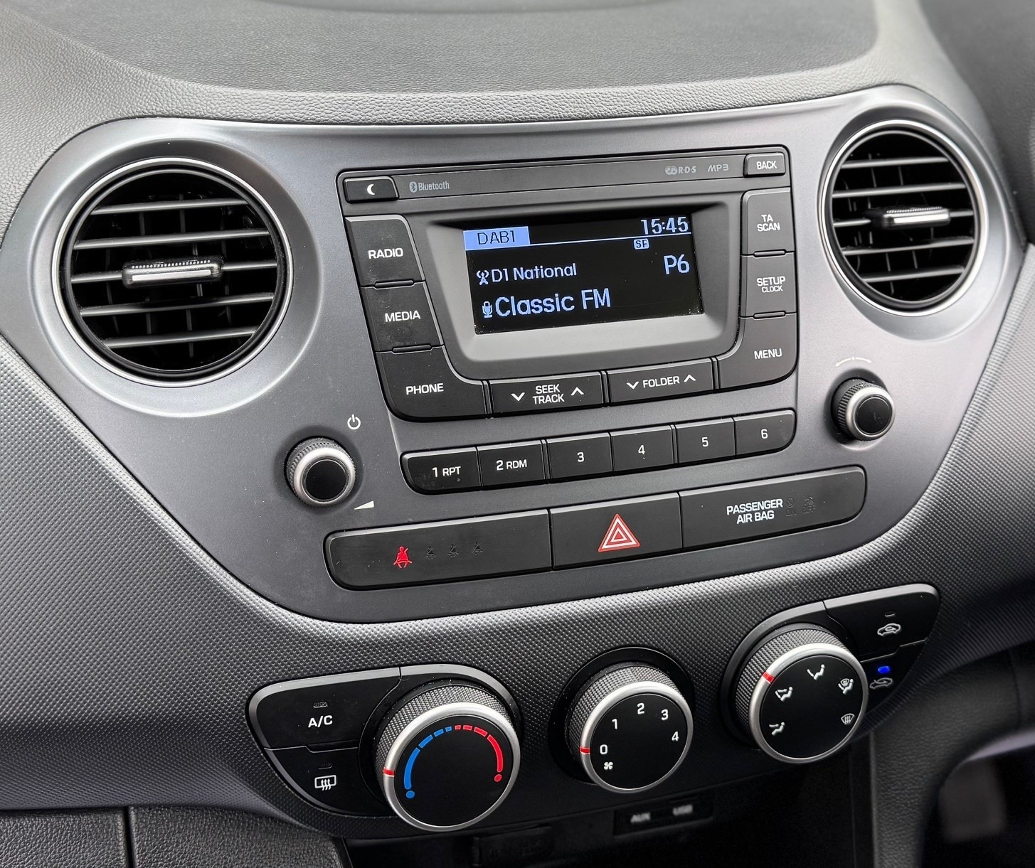 Used Hyundai i10 2018 for sale - 77733376: Photo 10