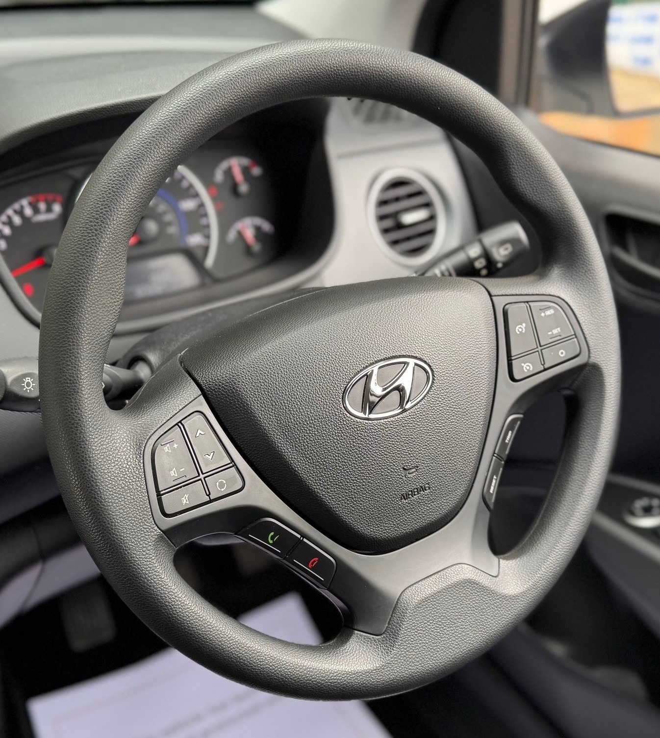 Used Hyundai i10 2018 for sale - 77733376: Photo 12