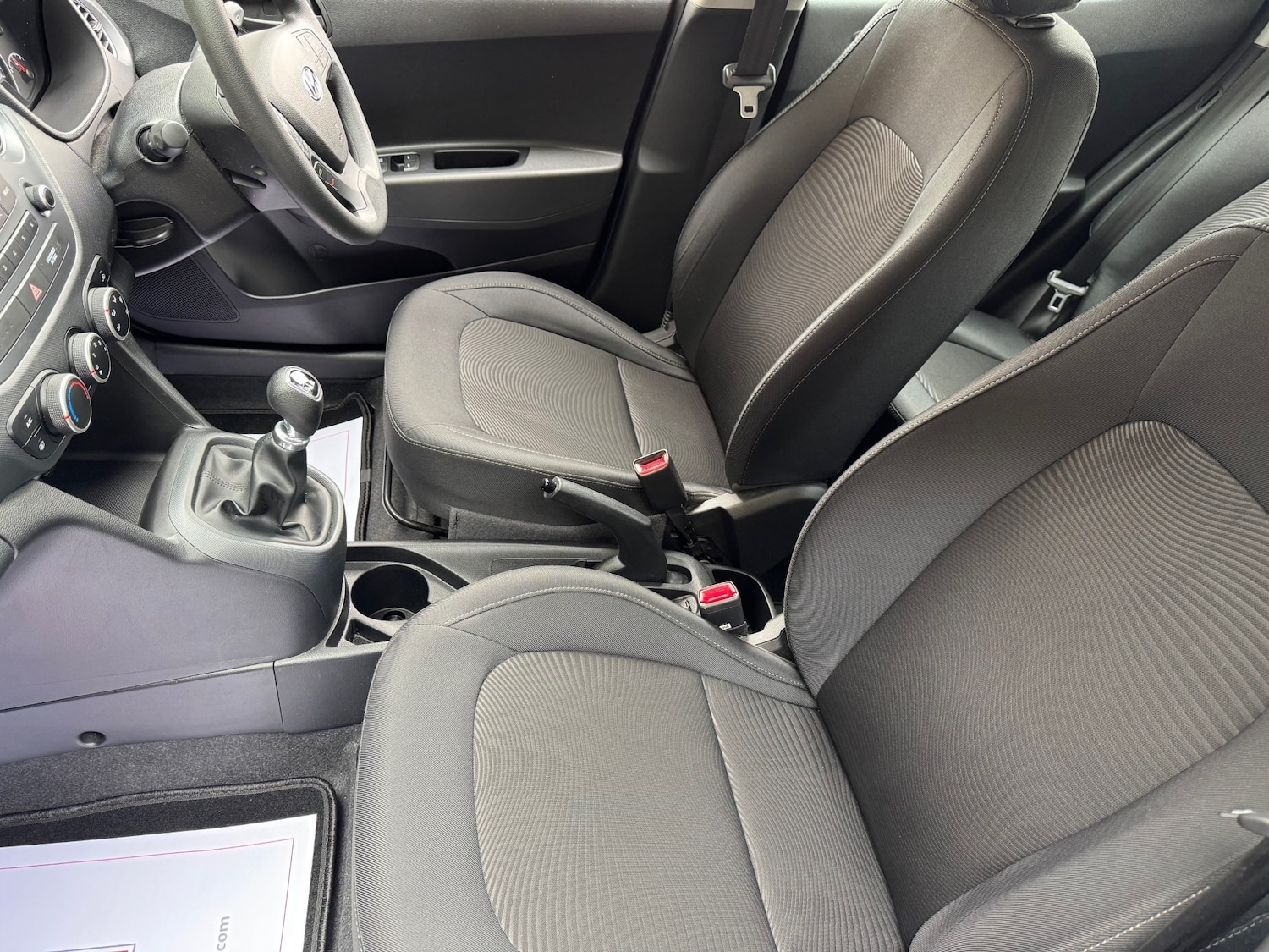 Used Hyundai i10 2018 for sale - 77733376: Photo 15