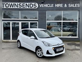 Used Hyundai i10 2018 for sale - 77733376: Photo