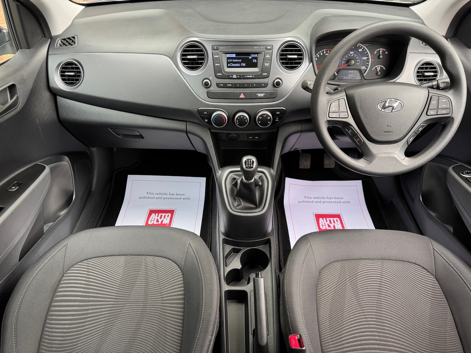 Used Hyundai i10 2018 for sale - 77733376: Photo 8