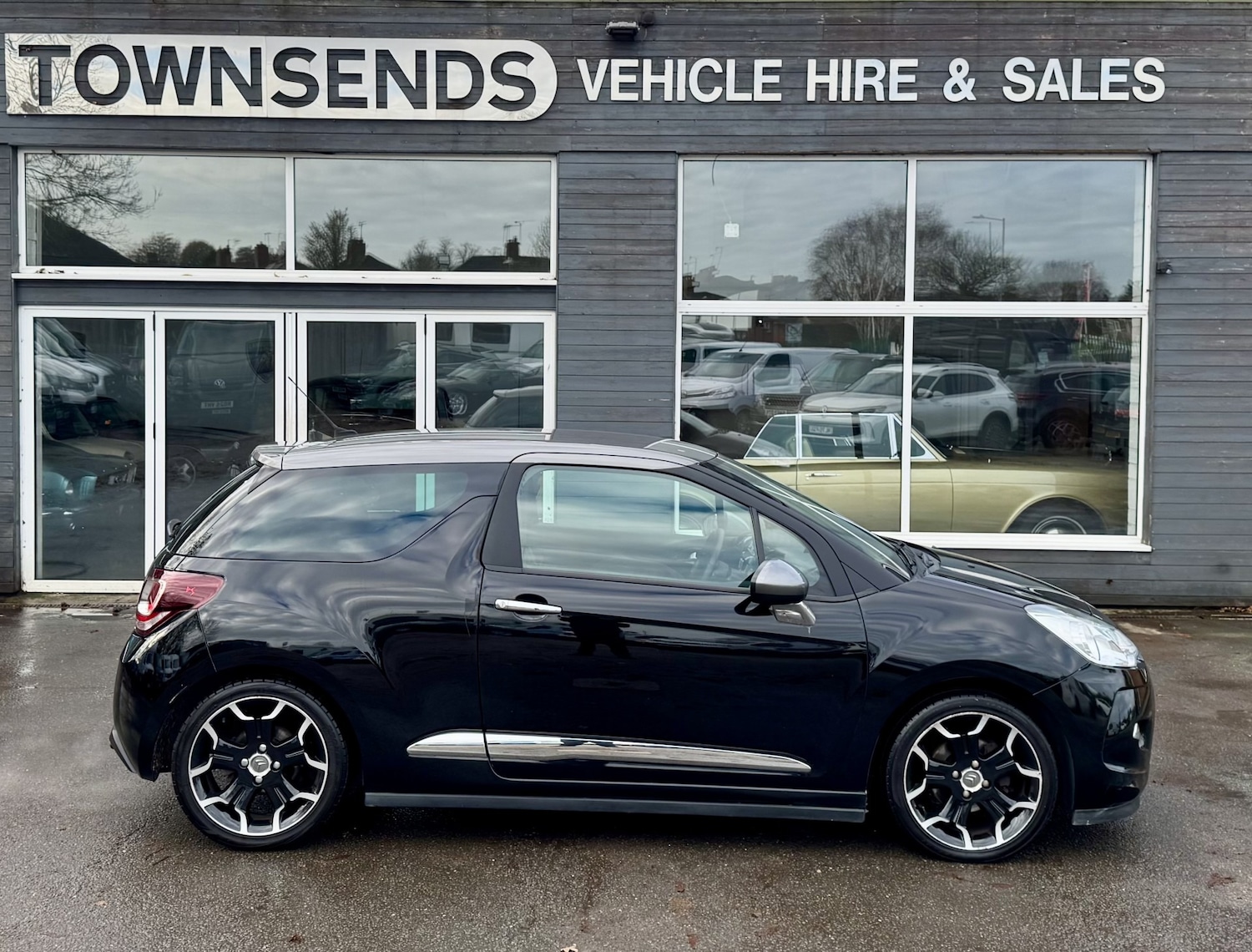 Used Citroen DS3 2014 for sale - 76613467: Photo 2