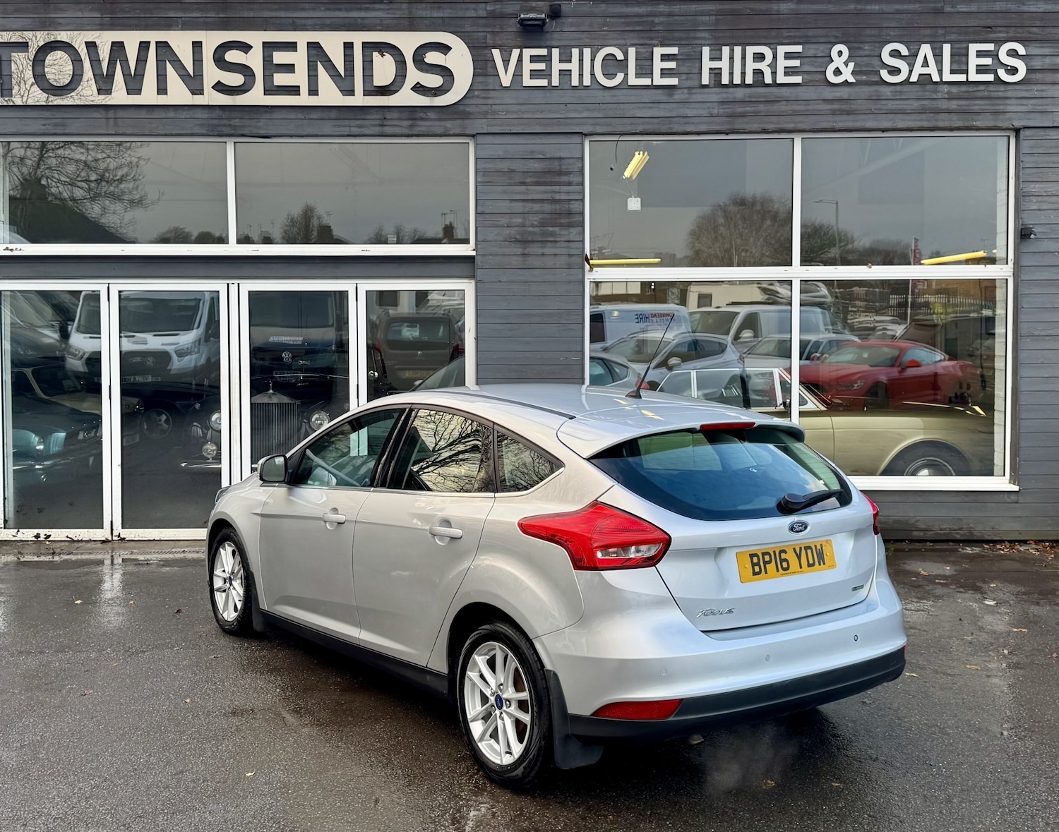 Used Ford Focus 2016 for sale - 76738352: Photo 4