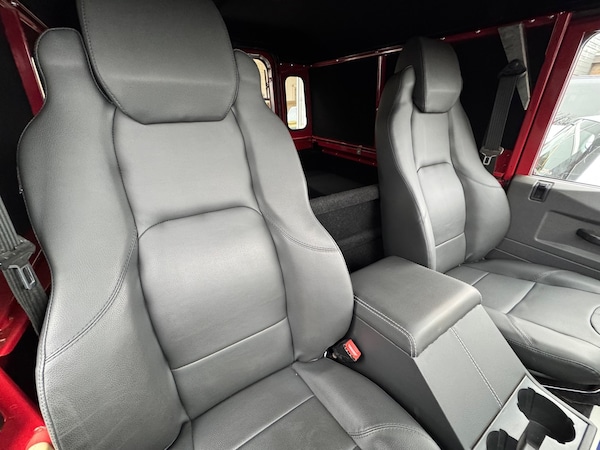 Used Land Rover Defender 1994 for sale - 73650053: Photo 12