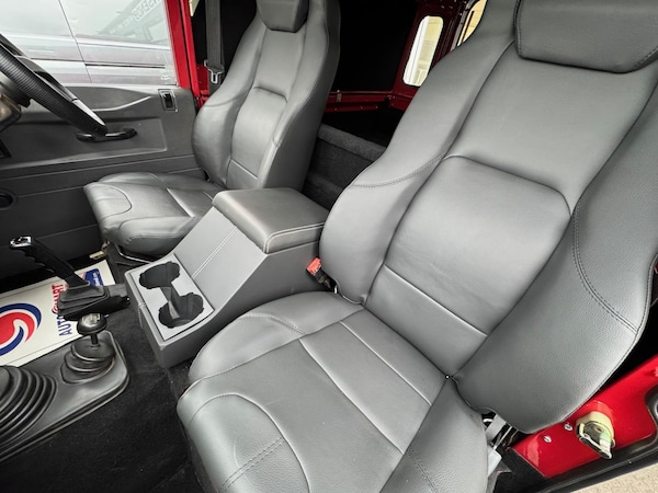 Used Land Rover Defender 1994 for sale - 73650053: Photo 13