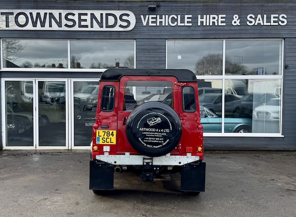 Used Land Rover Defender 1994 for sale - 73650053: Photo 5
