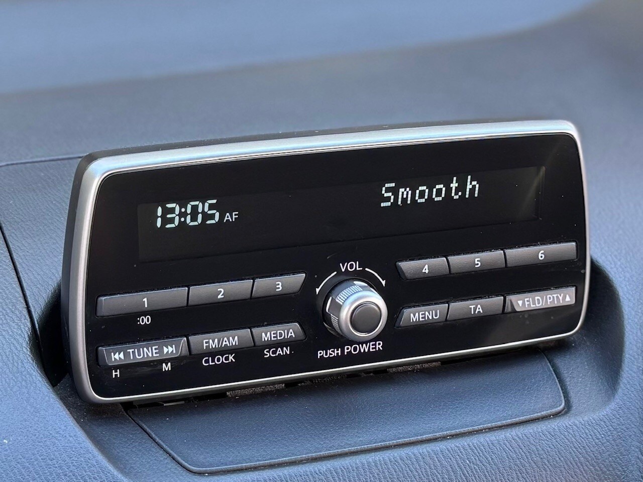 Used Mazda Mazda2 2015 for sale - 76065366: Photo 10