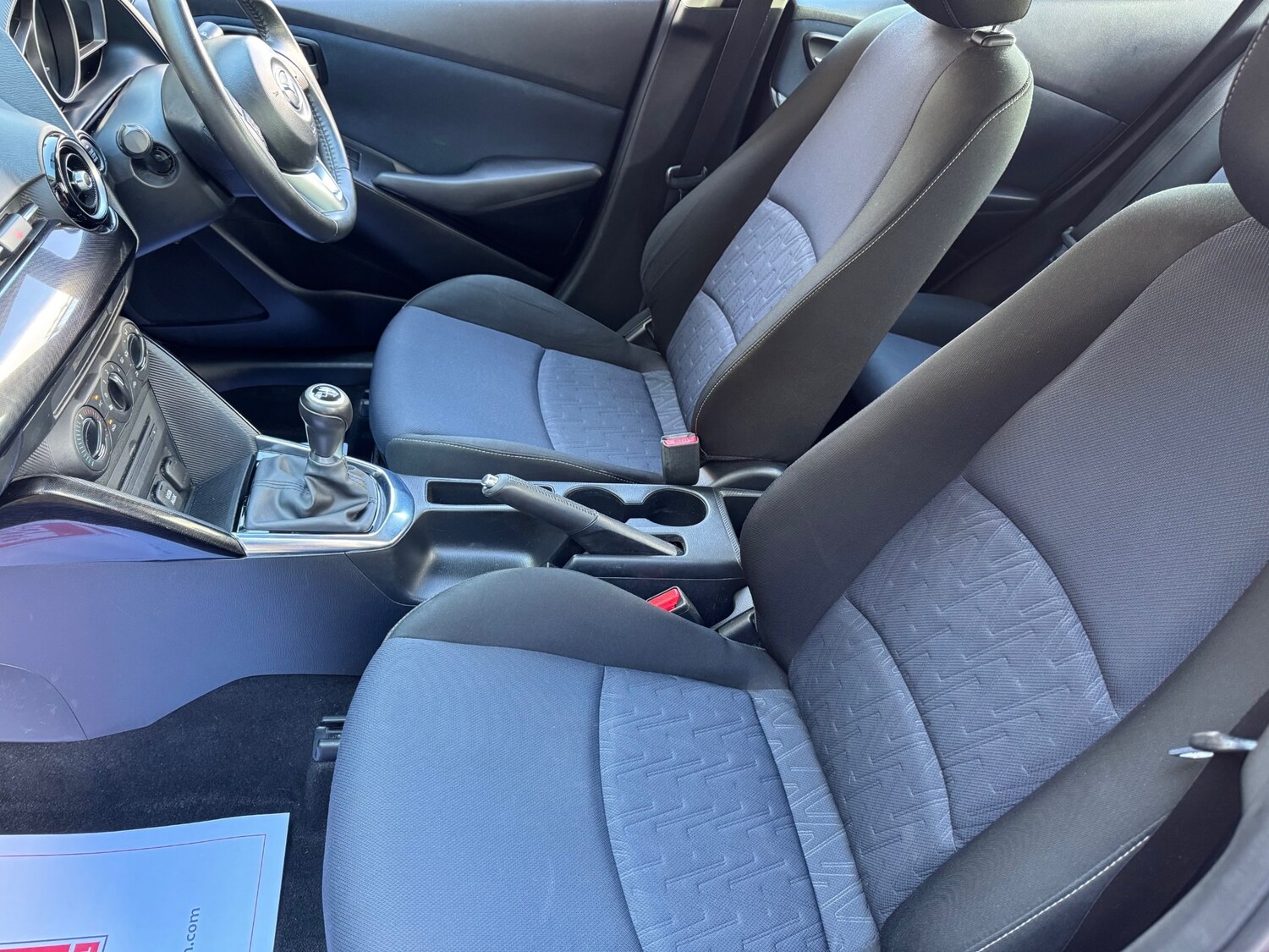 Used Mazda Mazda2 2015 for sale - 76065366: Photo 15