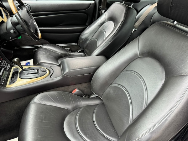 Used Jaguar XK8 2002 for sale - 74878047: Photo 14