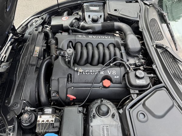 Used Jaguar XK8 2002 for sale - 74878047: Photo 18