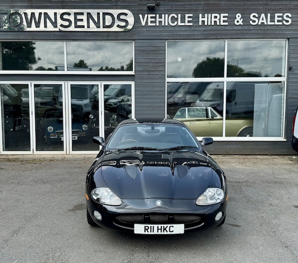 Used Jaguar XK8 2002 for sale - 74878047: Photo 6